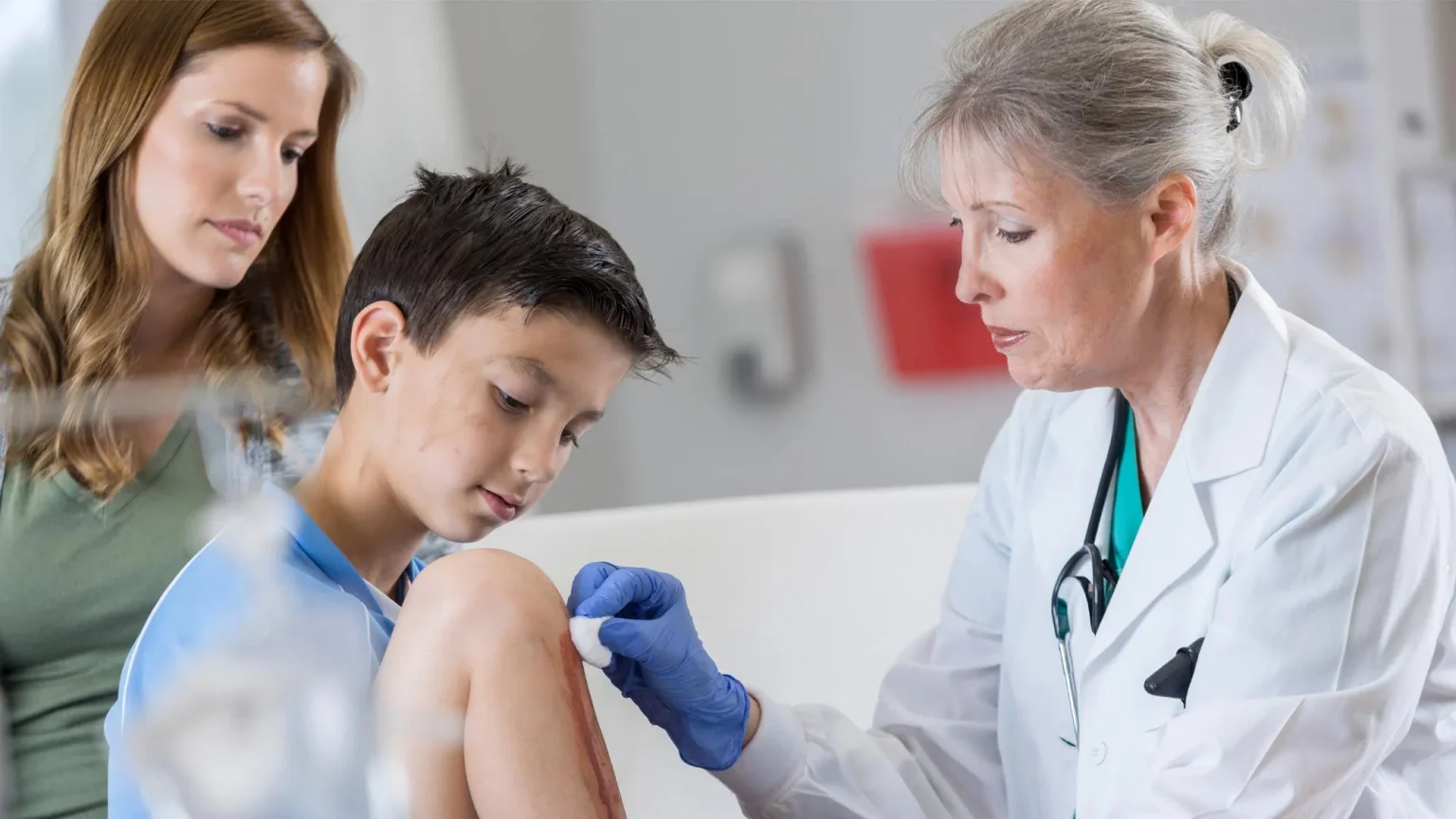 Role of Urgent Care in Managing Non-life-threatening Conditions