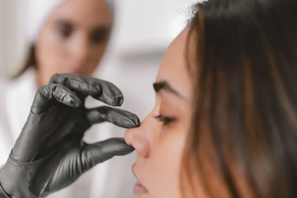 How to Choose the Right Sinus Surgeon for Your Needs Right Sinus Surgeon for Your Needs